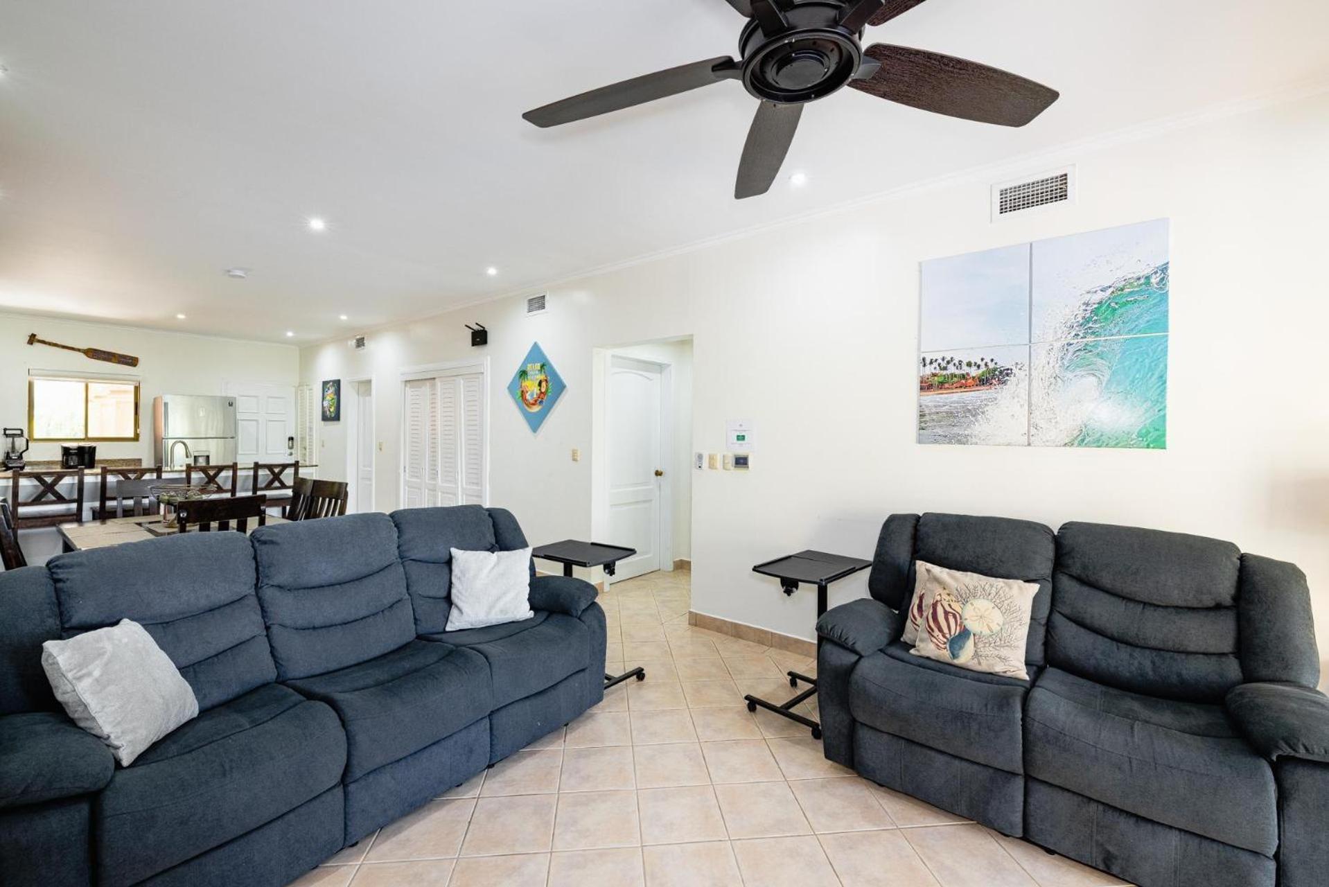 Sunrise 6- Ocean View 2 Bedroom Condo, Steps To The Beach Ταμαρίντο Εξωτερικό φωτογραφία